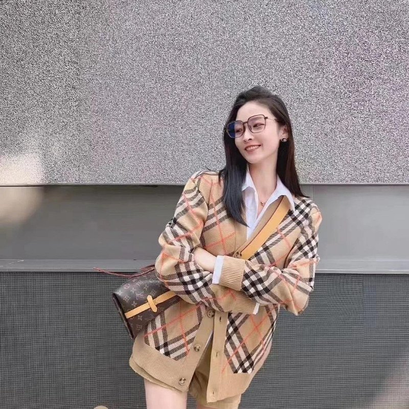 Burberry 格紋 針織 羊毛 毛衣 外套 現貨 XL 原價49900-4