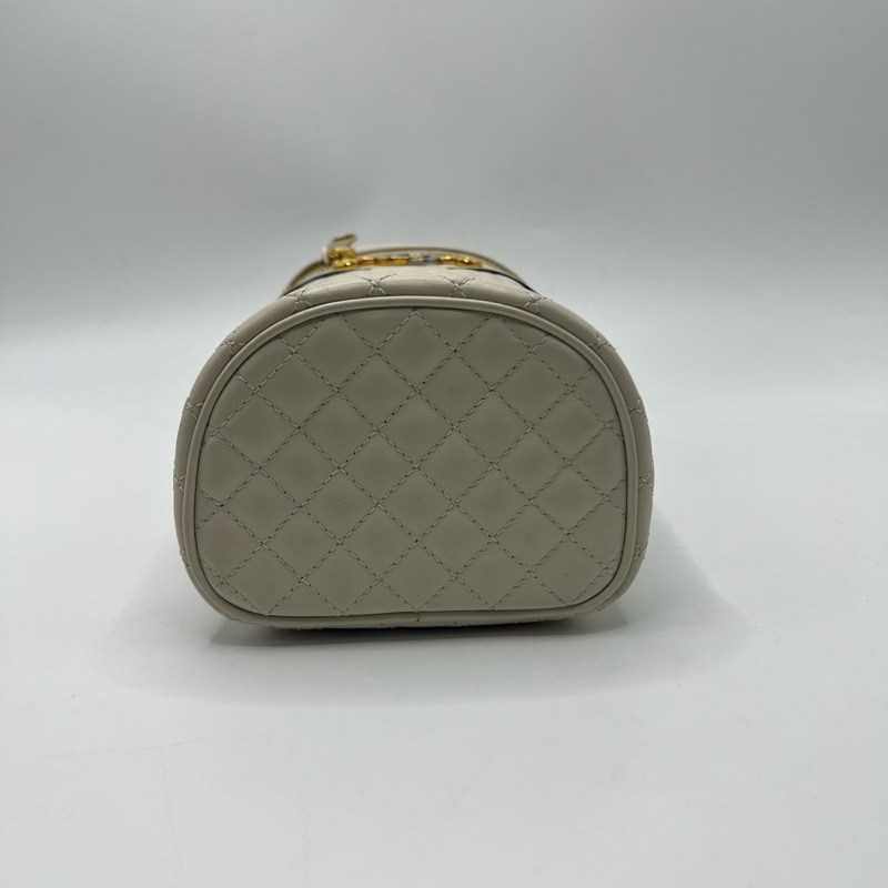 Gucci古驰 奶昔白小圆桶包-7