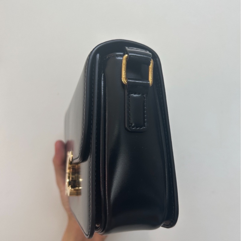 (極新)CELINE TRIOMPHE 經典黑色-2