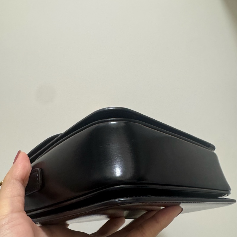 (極新)CELINE TRIOMPHE 經典黑色-10