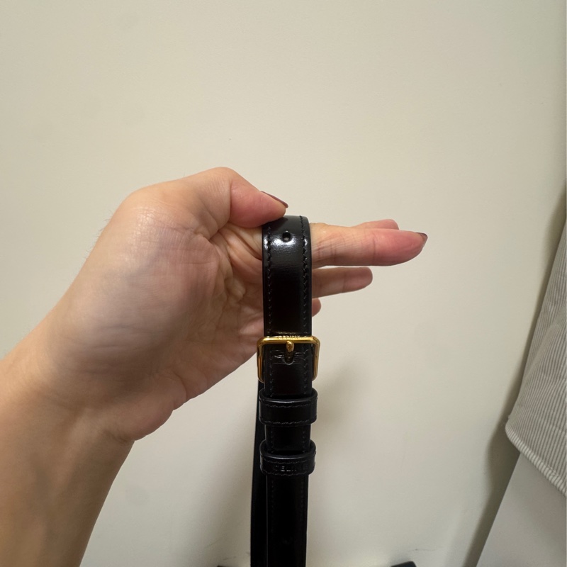 (極新)CELINE TRIOMPHE 經典黑色-16