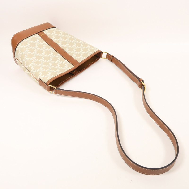 CELINE 塗層帆布Triomphe Bucket金扣肩背袋-7