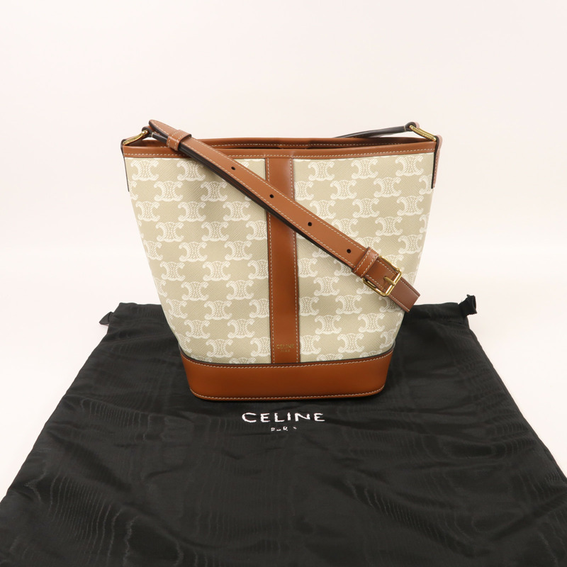 CELINE 塗層帆布Triomphe Bucket金扣肩背袋-8