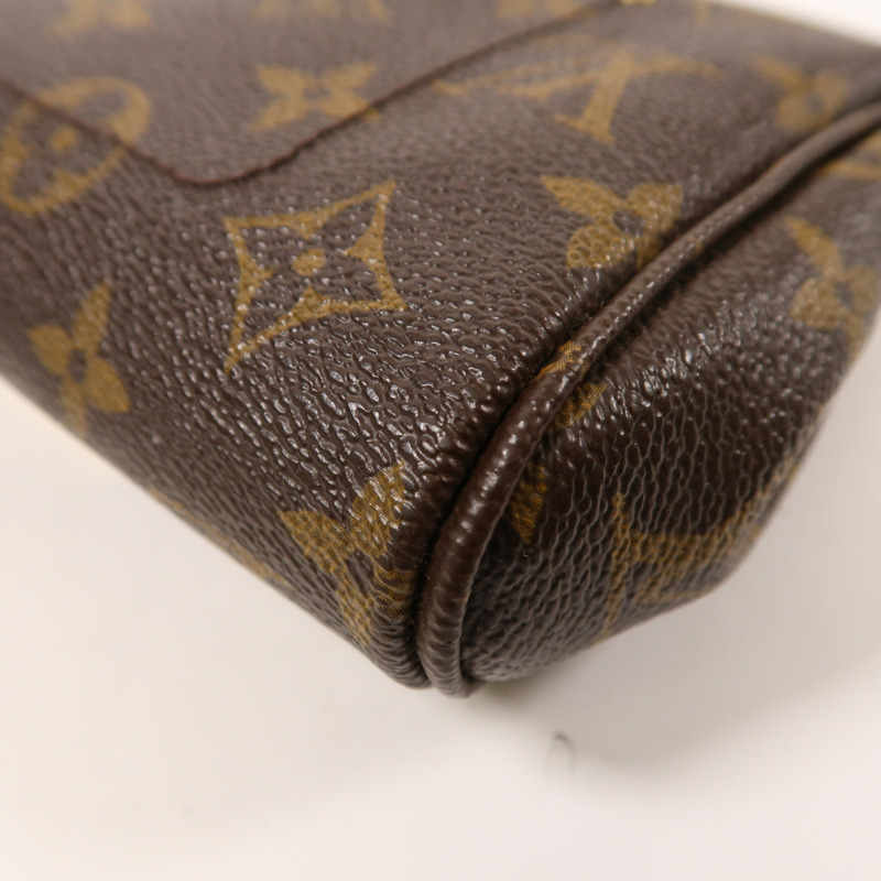 LOUIS VUITTON Monogram Favourite PM金扣手挽袋-11