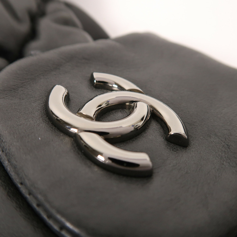 CHANEL 羊皮皮革Shoulder Bag銀扣肩背袋-8