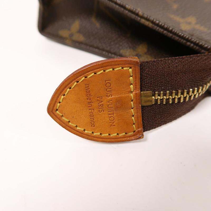 LOUIS VUITTON Monogram Toiletry Pouch金扣手拿包-5