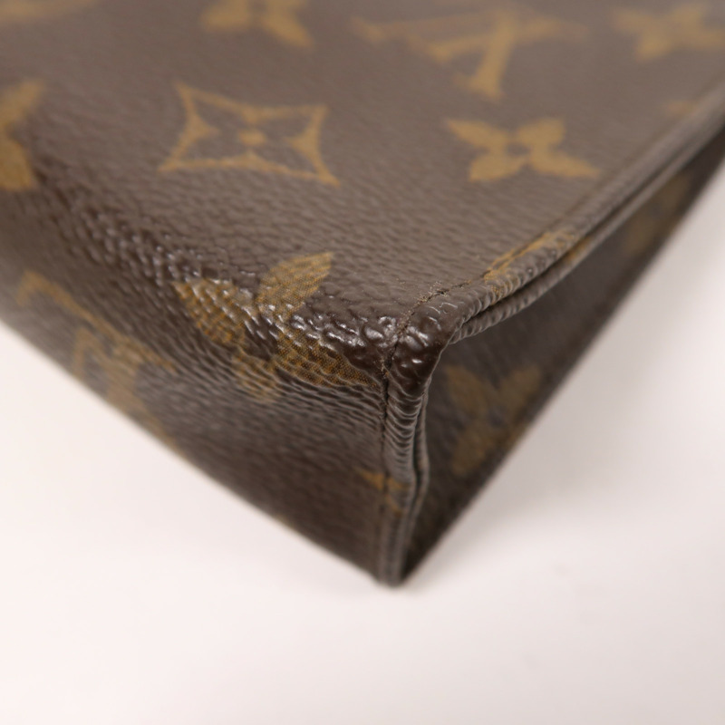 LOUIS VUITTON Monogram Toiletry Pouch金扣手拿包-9