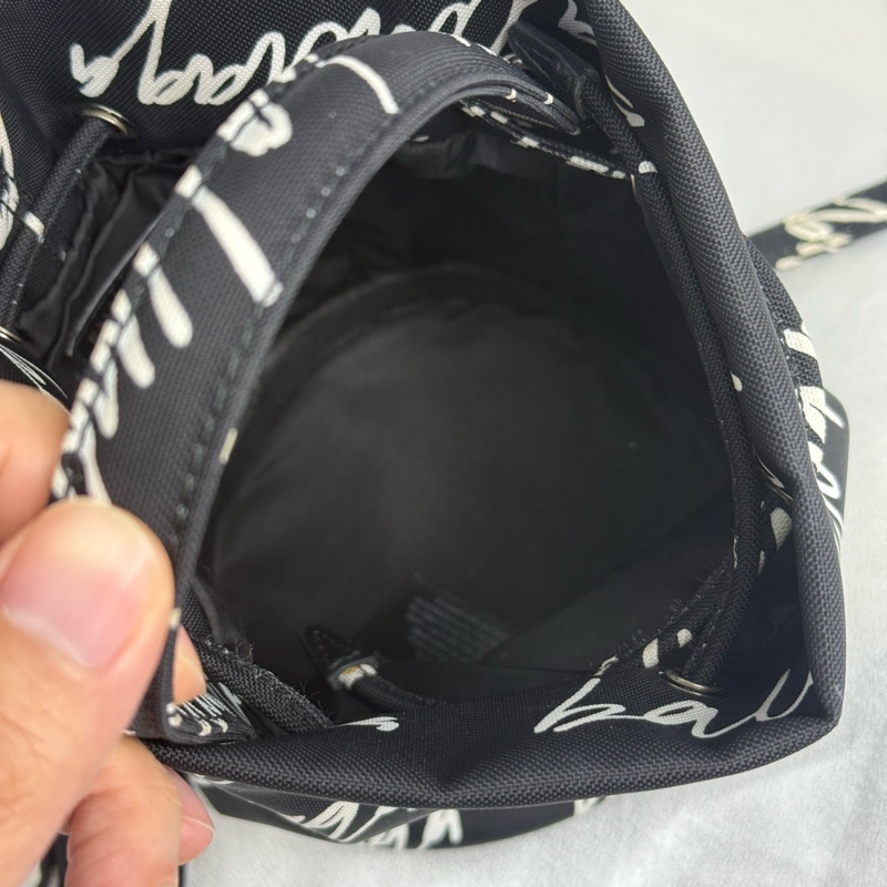 Balenciaga 巴黎世家 滿Logo 小水桶-7