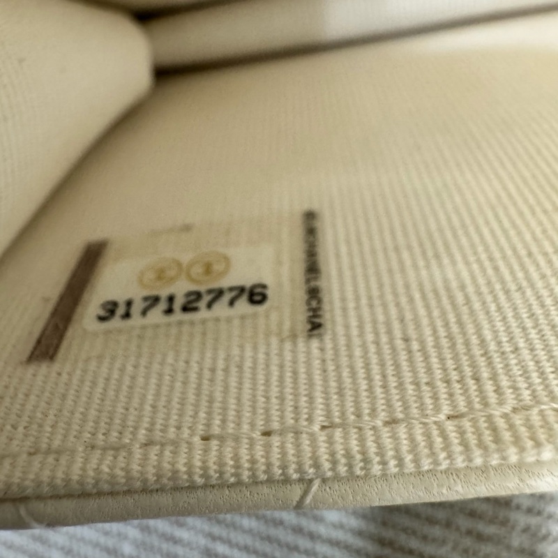 香奈兒 21K 羊皮珠寶扣卡包 零錢包-27