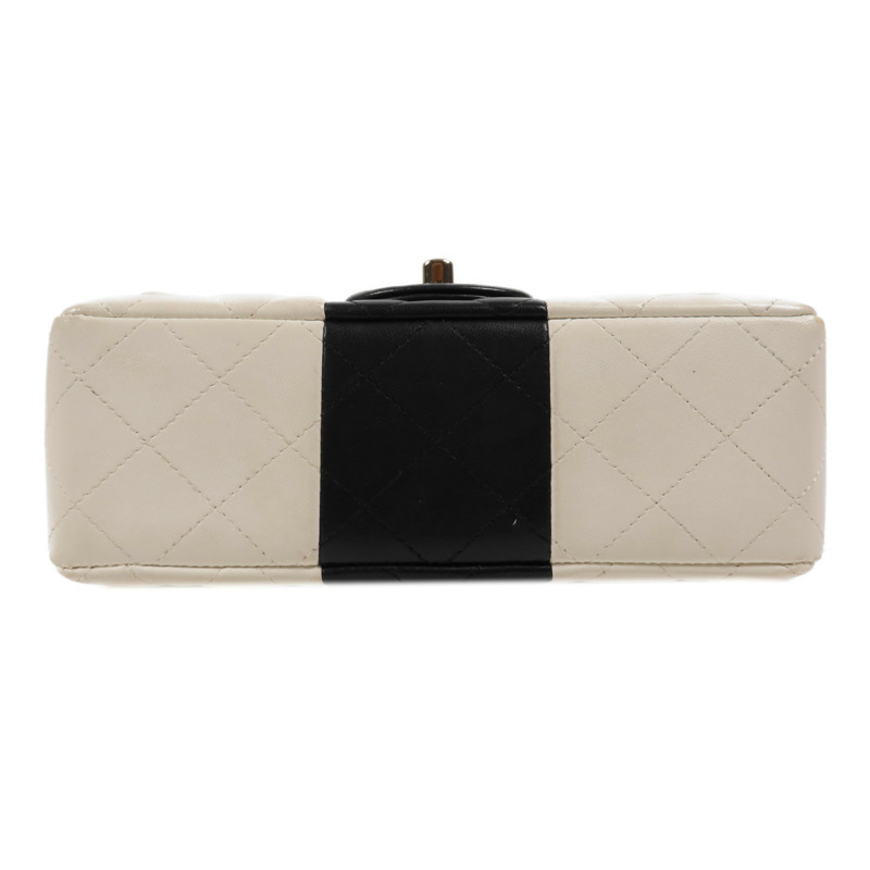 CHANEL 牛皮皮革Chain Shoulder金扣鏈帶肩背袋-3