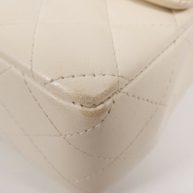 CHANEL 牛皮皮革Chain Shoulder金扣鏈帶肩背袋-9