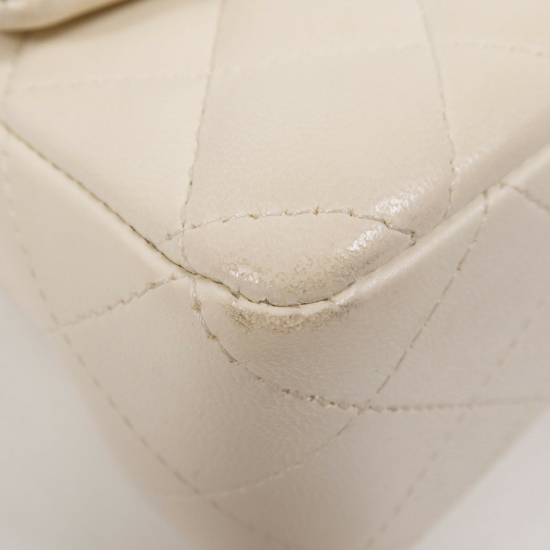 CHANEL 牛皮皮革Chain Shoulder金扣鏈帶肩背袋-10