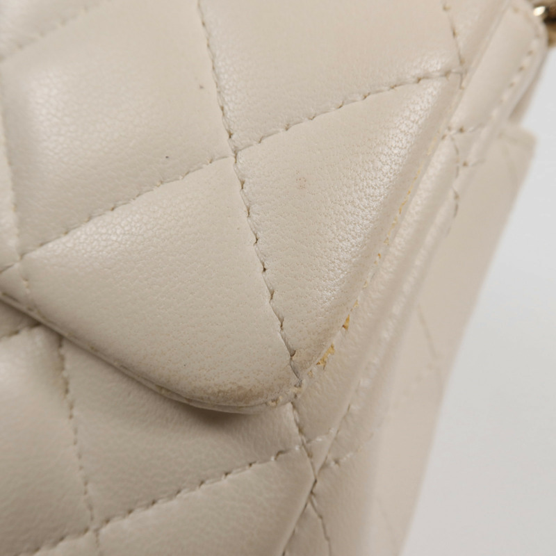 CHANEL 牛皮皮革Chain Shoulder金扣鏈帶肩背袋-14