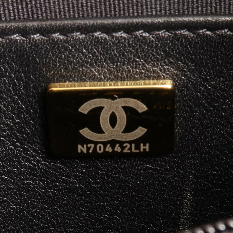 CHANEL 牛皮皮革24S Hobo金扣手挽肩背兩用袋-6