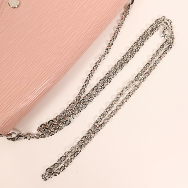 LOUIS VUITTON Epi Pochette Felicie銀扣鏈帶肩背袋-6