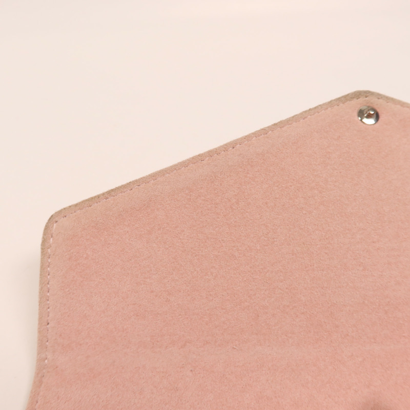 LOUIS VUITTON Epi Pochette Felicie銀扣鏈帶肩背袋-15