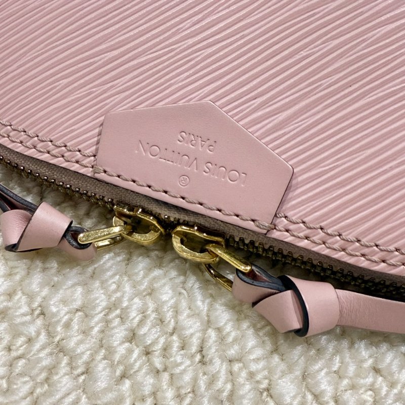 Louis Vuitton - 粉色EPI金釦ALMA BB斜背包-3