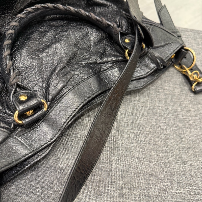 Balenciaga 巴黎世家 Velo 機車包 黑金-25