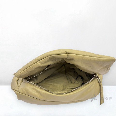 LOEWE 橄欖綠納帕小羊皮肩背Puzzle Hobo-6