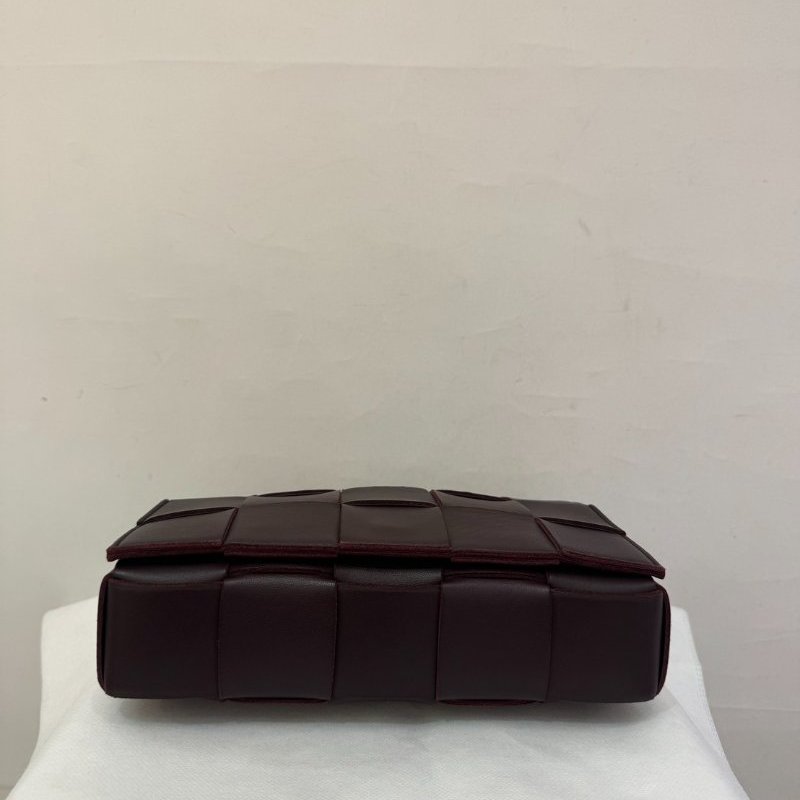 BV 酒紅牛皮CASSETTE 5x3-4