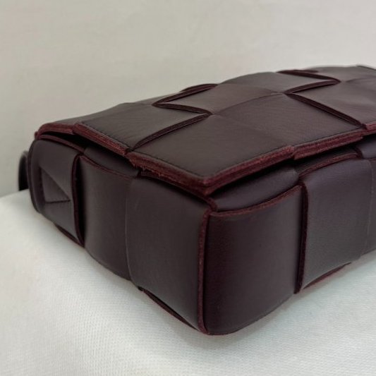 BV 酒紅牛皮CASSETTE 5x3-5