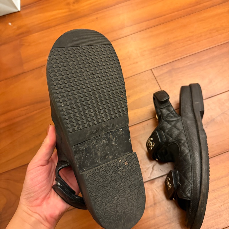 Chanel 經典格菱涼鞋-4