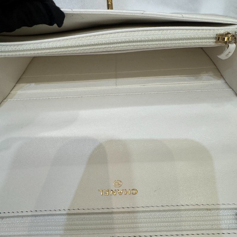 CHANEL白色19WOC-6