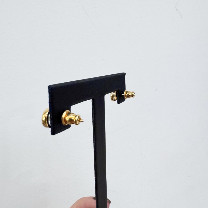Dior Petit CD Jolie 金色樹脂珍珠耳針耳環-3