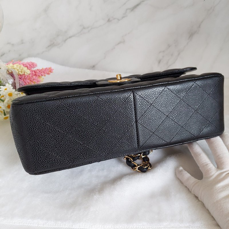 Chanel ðçŸå寊æ ðç¶å
žå£èå
CF 30 ééŠãéé/é»è² èæçŽçç®-30