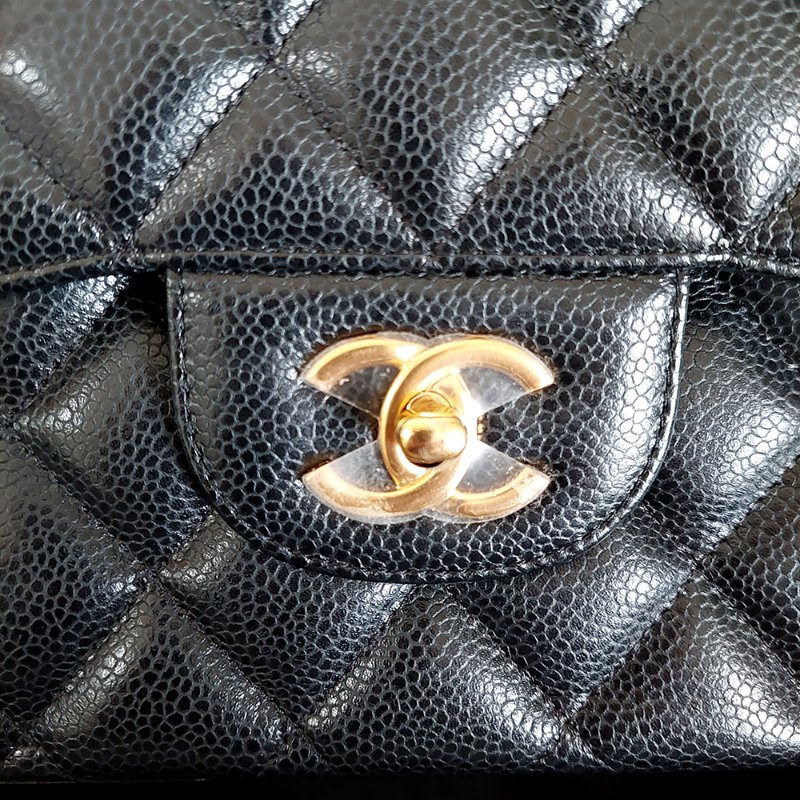 Chanel ðçŸå寊æ ðç¶å
žå£èå
CF 30 ééŠãéé/é»è² èæçŽçç®-53