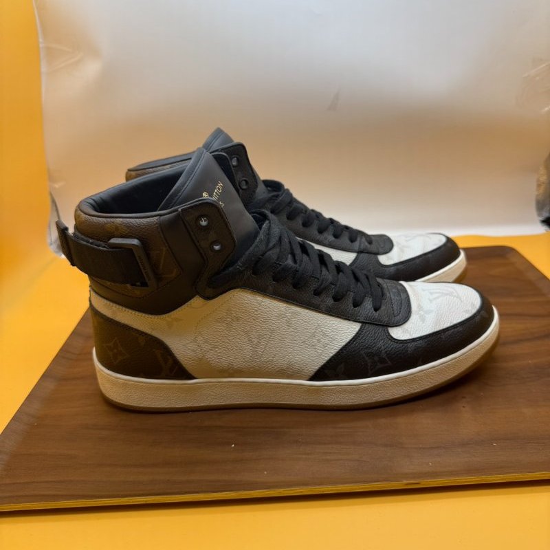 LV Rivoli 經典 高筒 運動鞋 球鞋 老花  咖啡 尺寸9.5-2