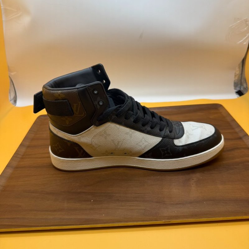 LV Rivoli 經典 高筒 運動鞋 球鞋 老花  咖啡 尺寸9.5-4