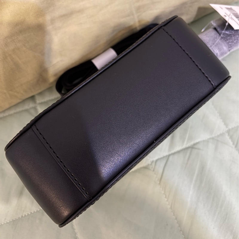 Michael Kors黑色相機包-2