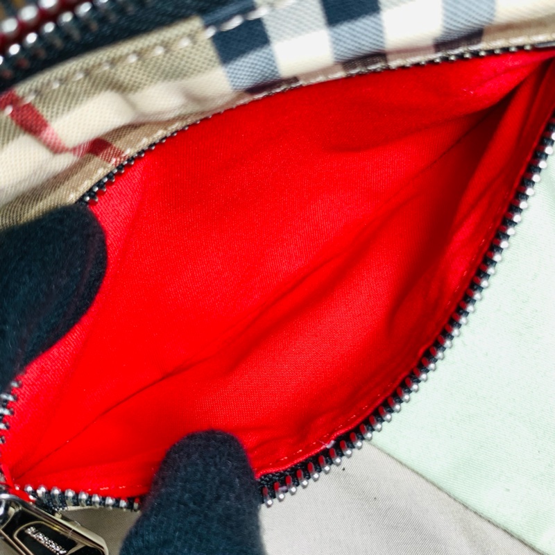 ✨近新閒置 Burberry 巴寶莉經典格紋小腰包-8