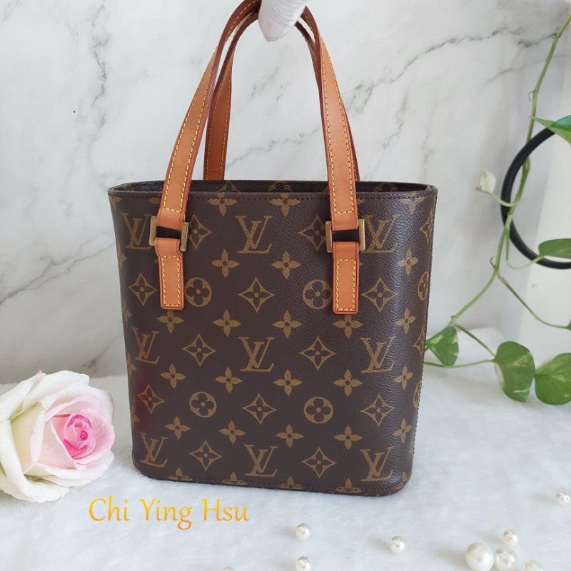 LV Vivian 薇薇安🎀實品拍照 🎀M51172 小號 菜籃子 vintage 手提包 單肩包 ~二手包-17
