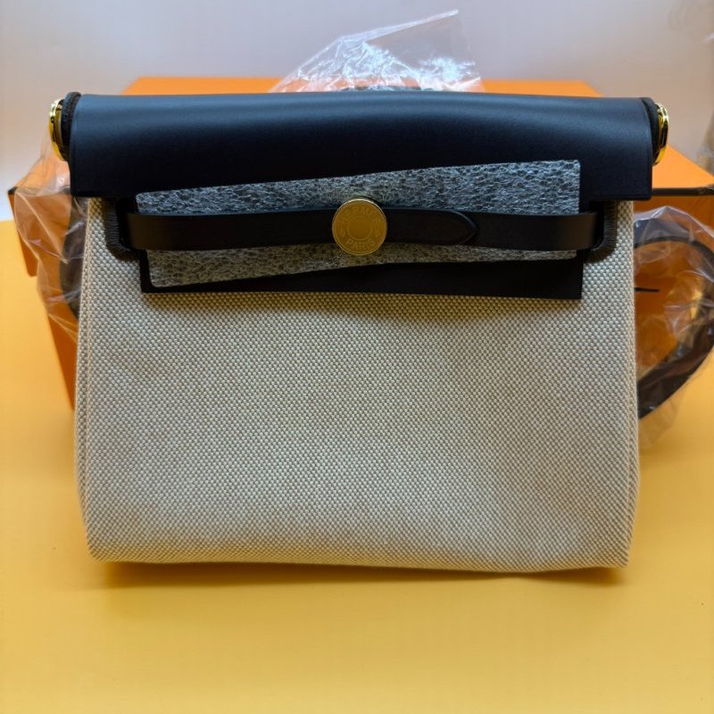 Hermes 愛馬仕 全新 Mini Herbag 20 cm ZIP 帆布 斜背包-0