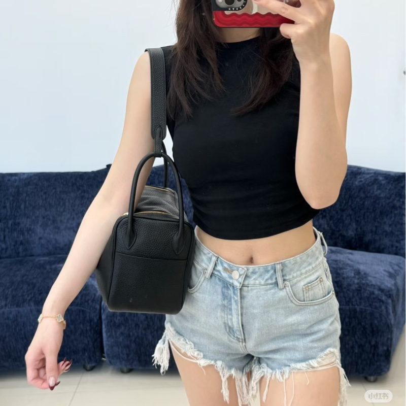 HERMES 愛馬仕Lindy26 黑金 金剛色 D刻-3