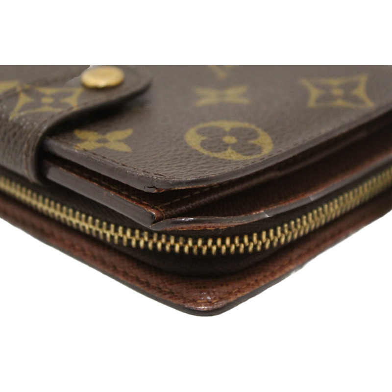 Louis Vuitton Classic Monogram Canvas Medium Compact Wallet-7