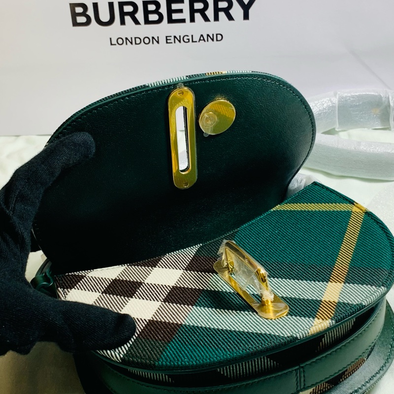 🎁全新盒裝2024新款 Burberry 巴寶莉 超美綠格紋馬鞍包（原價59000）-6