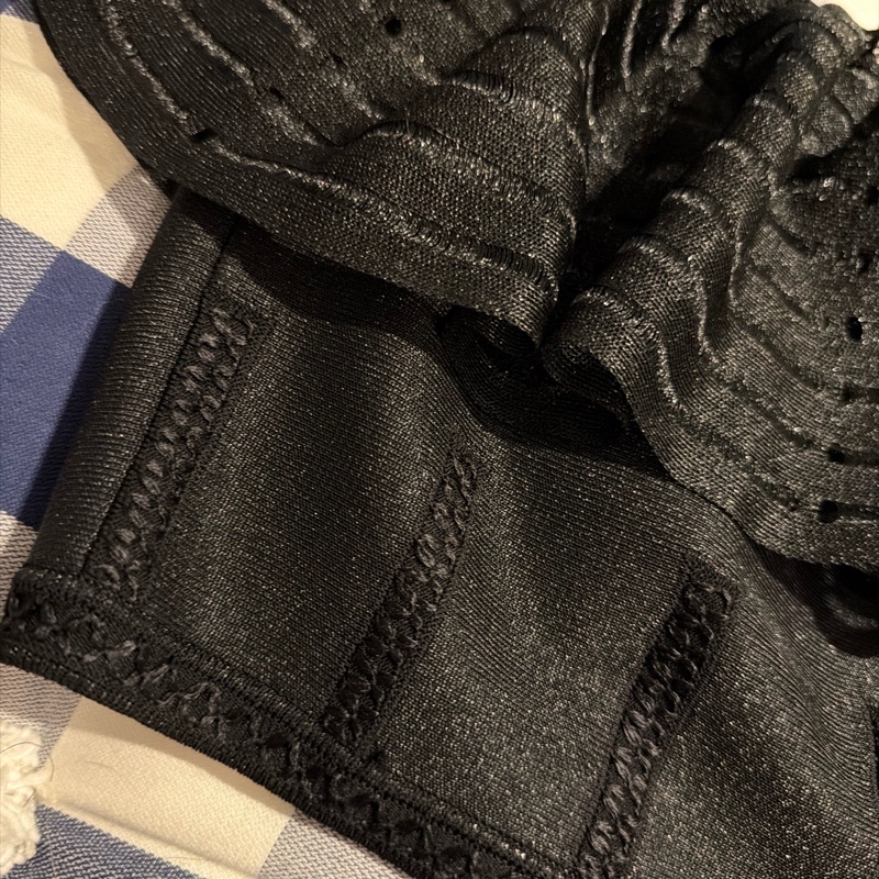 Alexander mqueen 平口露肚子上衣-4