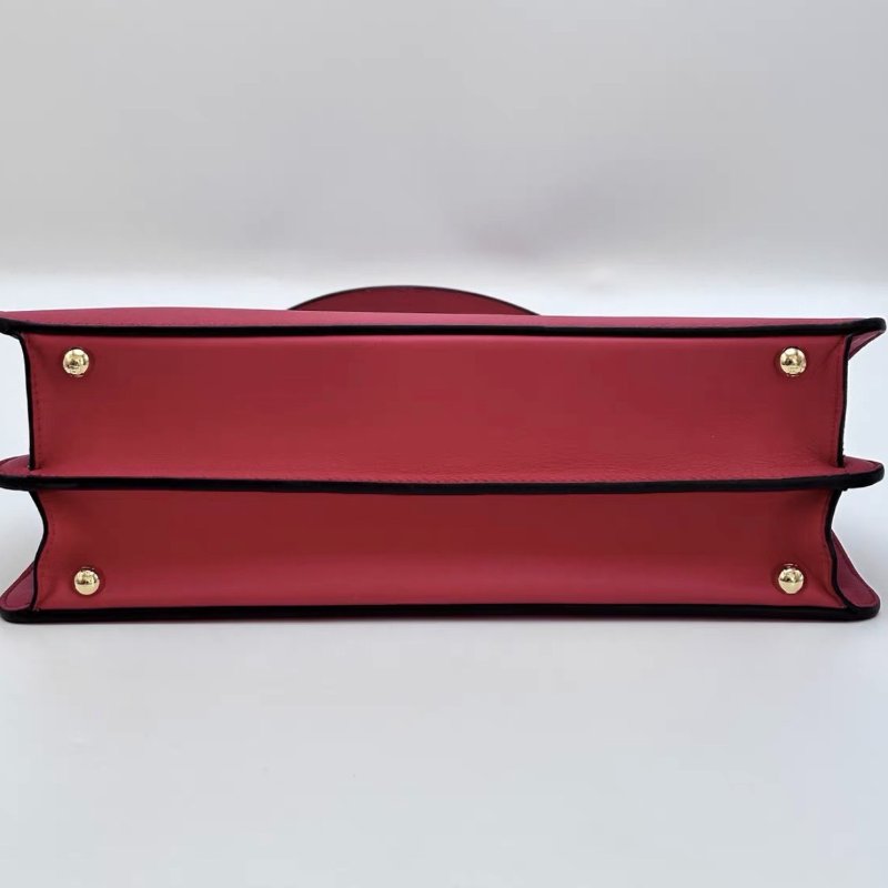 FENDI Peekaboo紅金中號手提斜背包33*24*11 98新配件塵袋-3