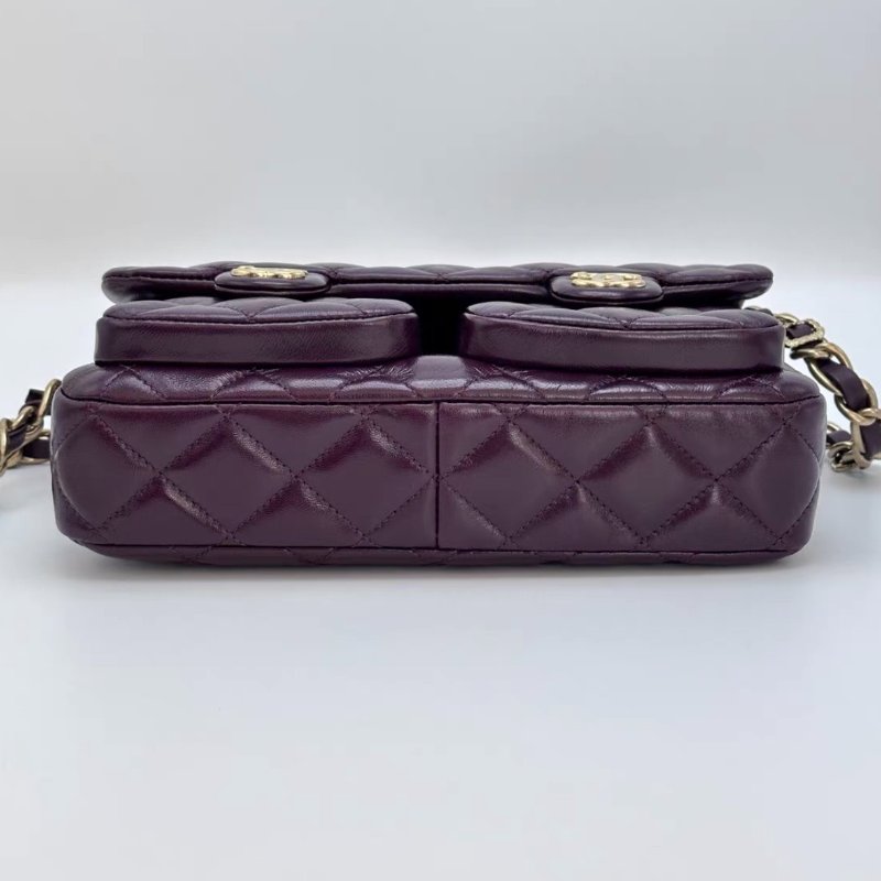 CHANEL 24A手工坊油蠟皮酒紅金扣單肩郵差包25*16**5 全新閒置配件盒子塵袋購證-3