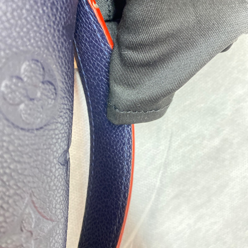 經典郵差包,近全新。無瑕疵-19