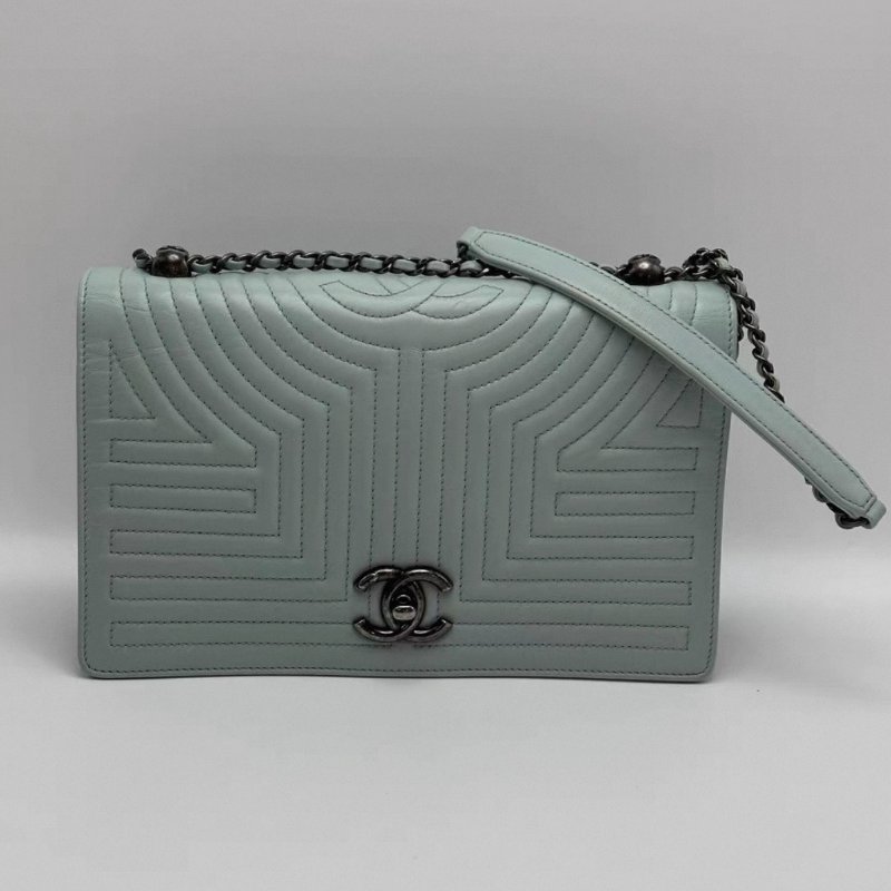 CHANEL 淡綠色銀扣迷宮幾何肩背斜背鏈條包25*16*3.5 98新配件塵袋-0