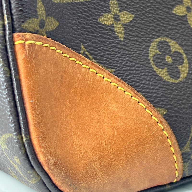 💗香緹國際精品💗 LV 中古款牛角包-4