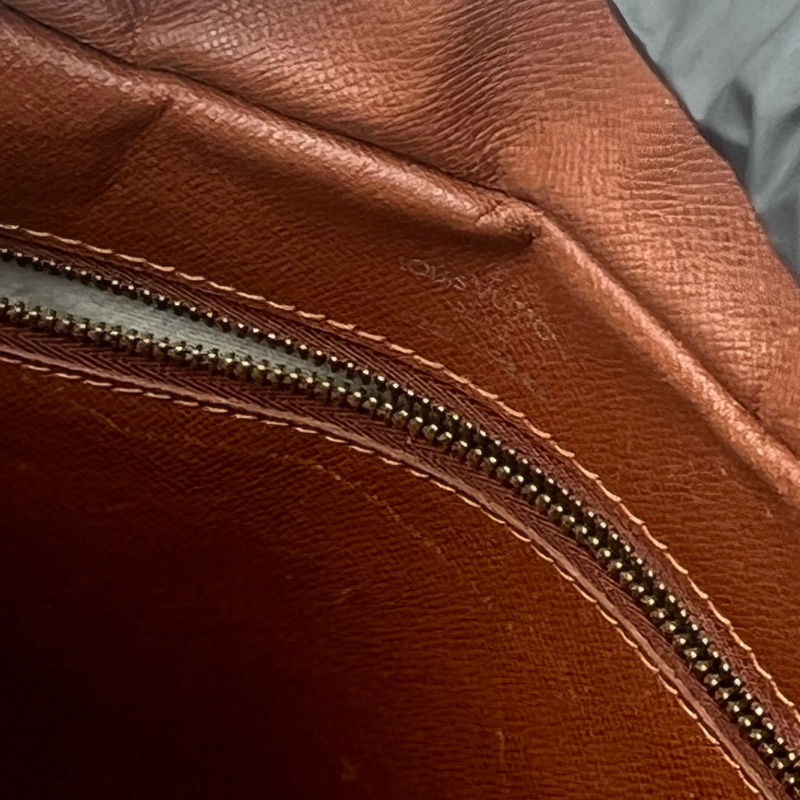 💗香緹國際精品💗 LV 中古款牛角包-10