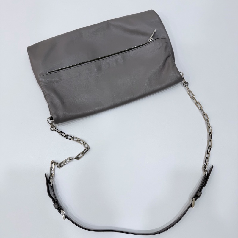PRADA 灰色 全皮 斜背包 肩背包 側背包 鏈條包-3