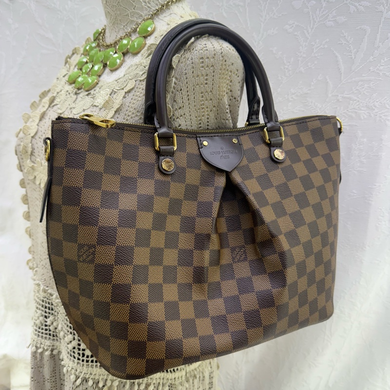 Louis Vuitton 手提包 or 肩帶包-11