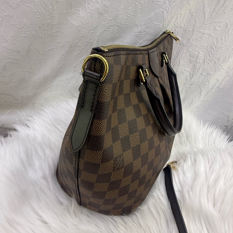 Louis Vuitton 手提包 or 肩帶包-25