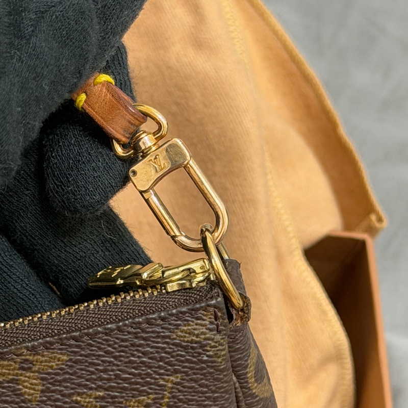 #附盒子 Louis Vuitton 麻將包-23